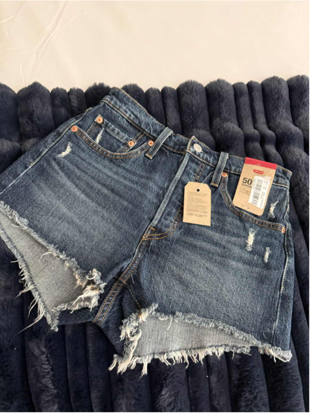 Women's Levi's 501 High Rise Distressed Jean Shorts Blue Size 25 - Picture 2 of 4